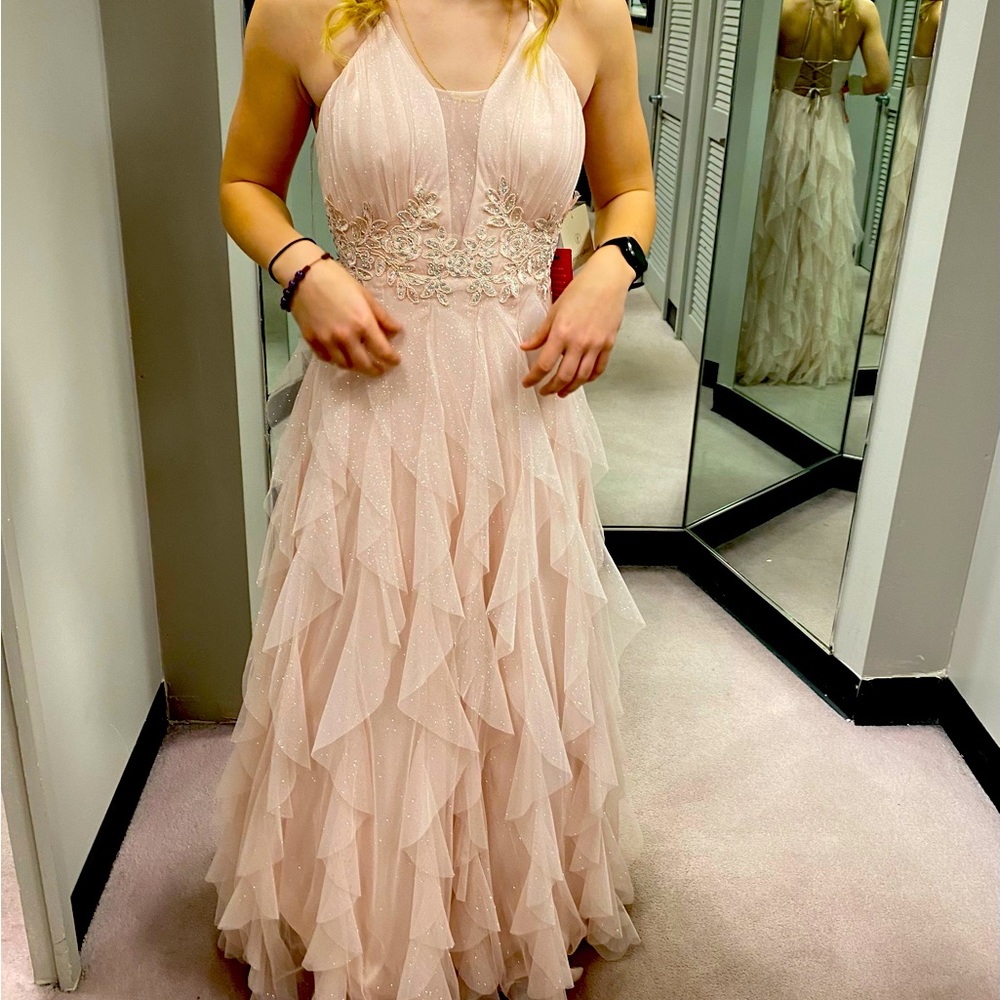 Peach Couture long prom dress.  Pale pink size 0 - Picture 4 of 5